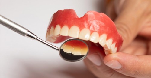 Próteses Dentárias 